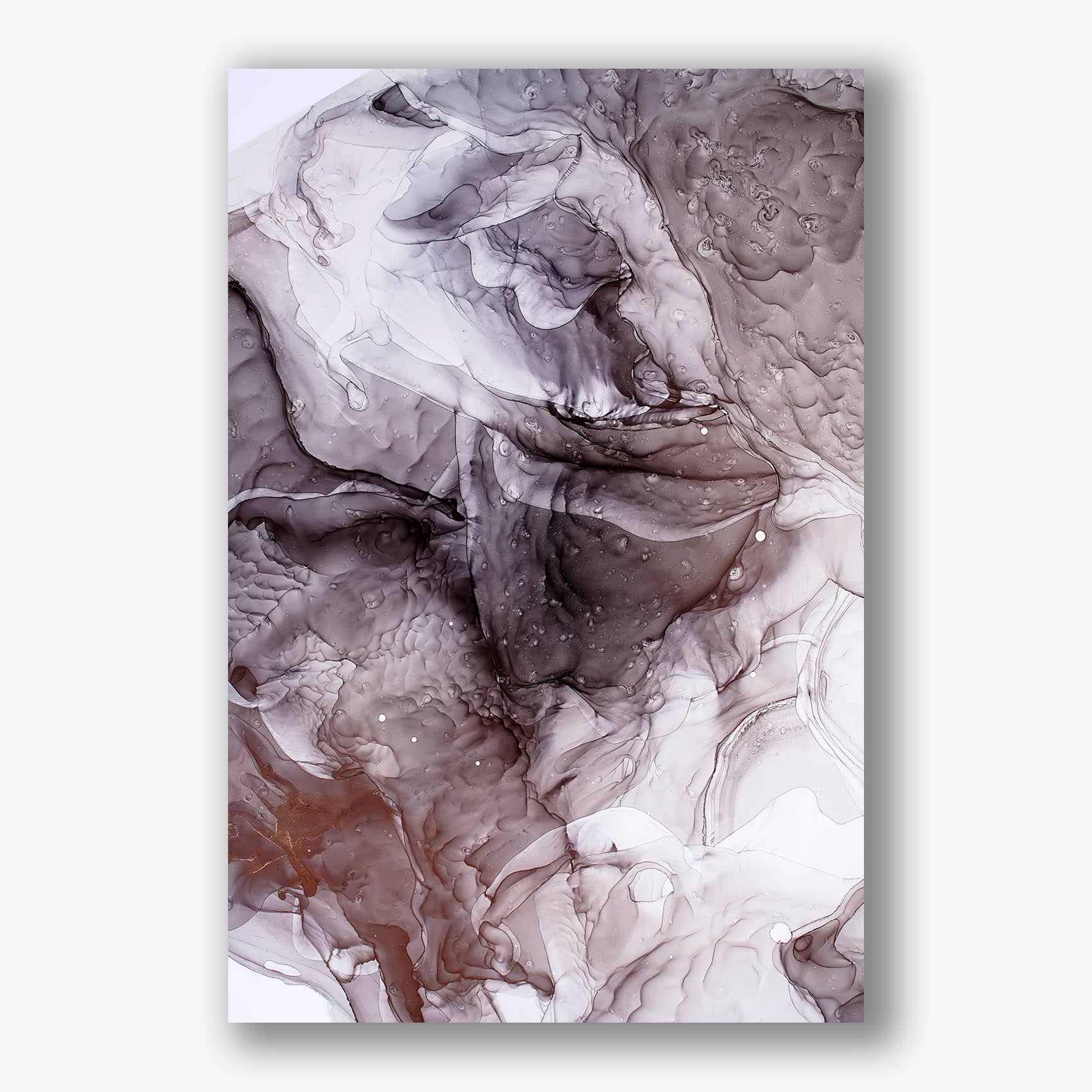 Abstracte wanddecoratie met marmer-effect in bruine en witte tinten