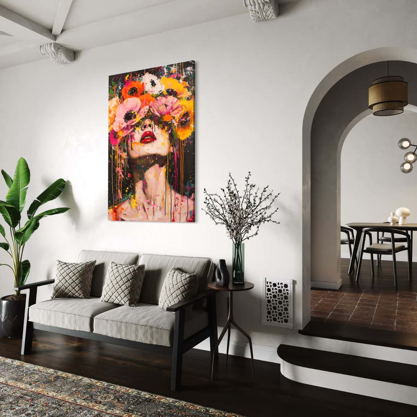 abstract canvas schilderij van vrouw met bloemen in wit interieur