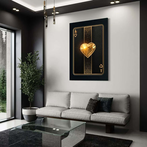 Canvas schilderij van harten aas kaart in luxe woonkamer interieur.