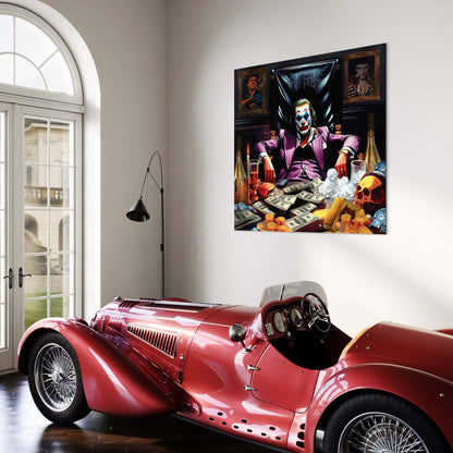 Dibond wanddecoratie van Joker boven klassieke auto in mancave setting