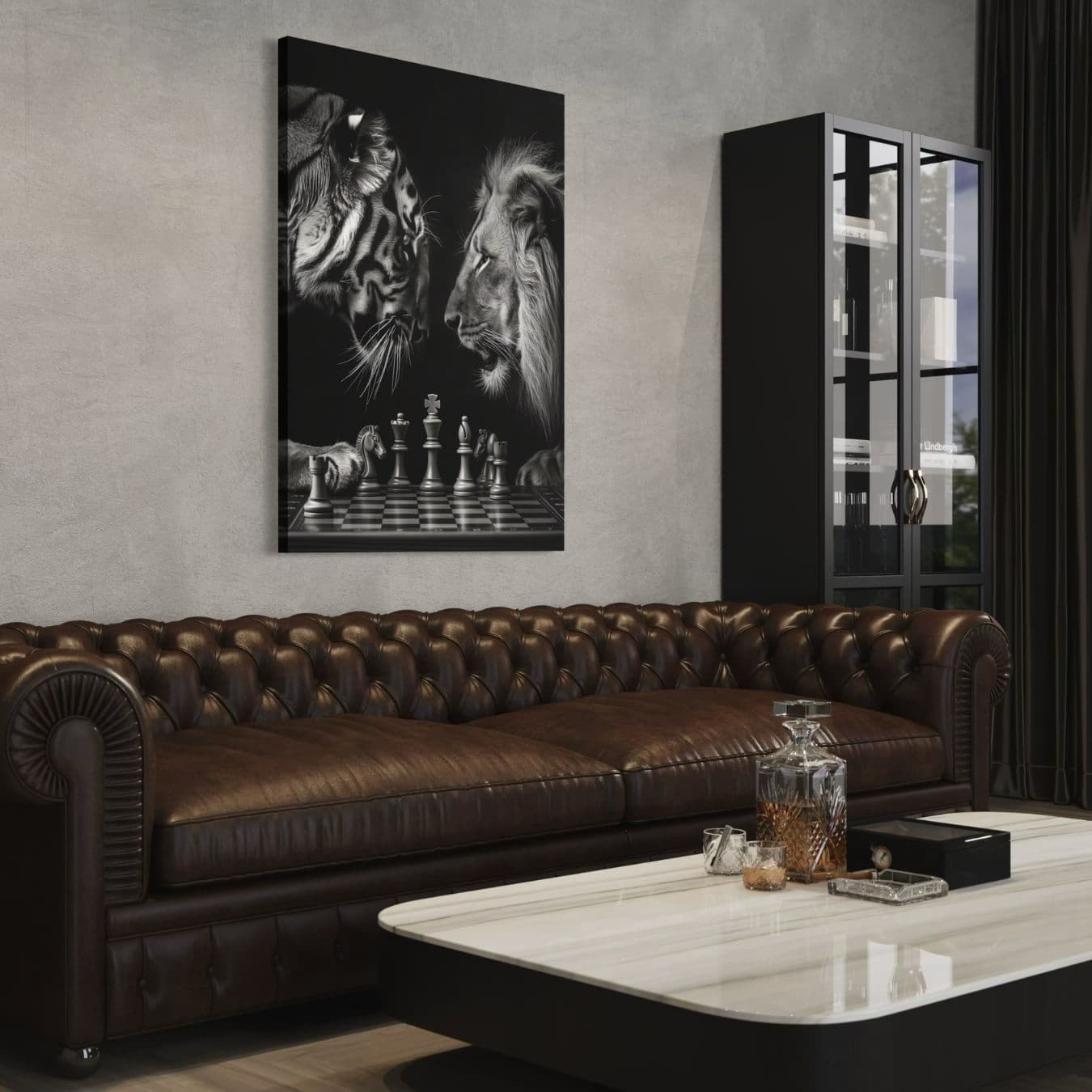 Canvas schilderij van tijger en leeuw boven bruine leren bank.
