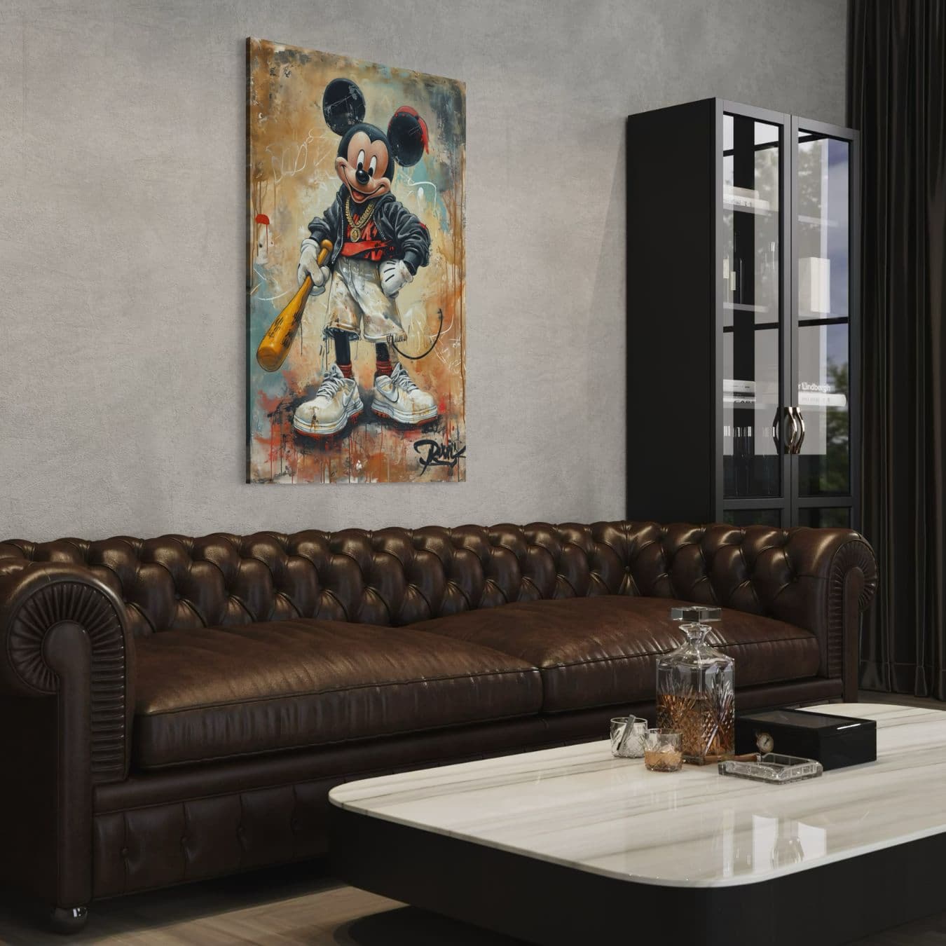 Urban kunstwerk met cartoonfiguur op dibond boven klassieke leren bank