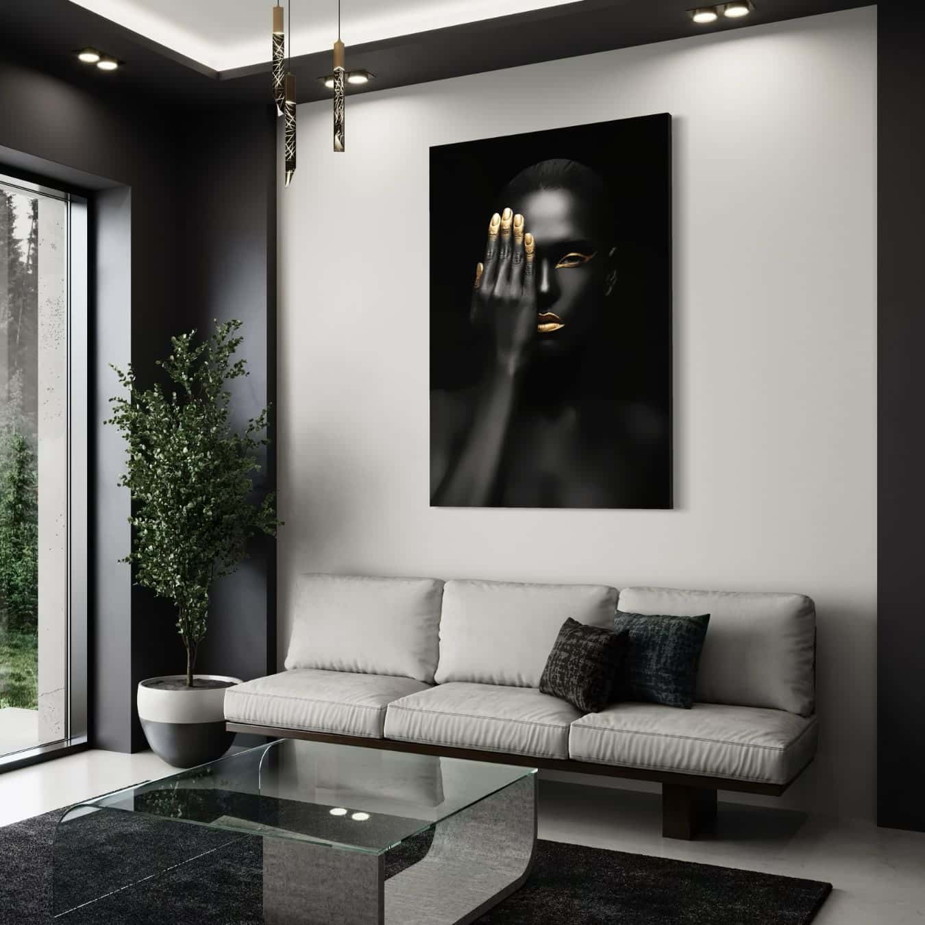 Plexiglas schilderij van vrouw met goud op nagels en lippen.